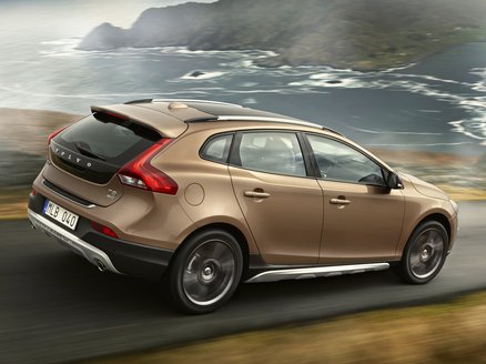 Oferta volvo v40 cross country