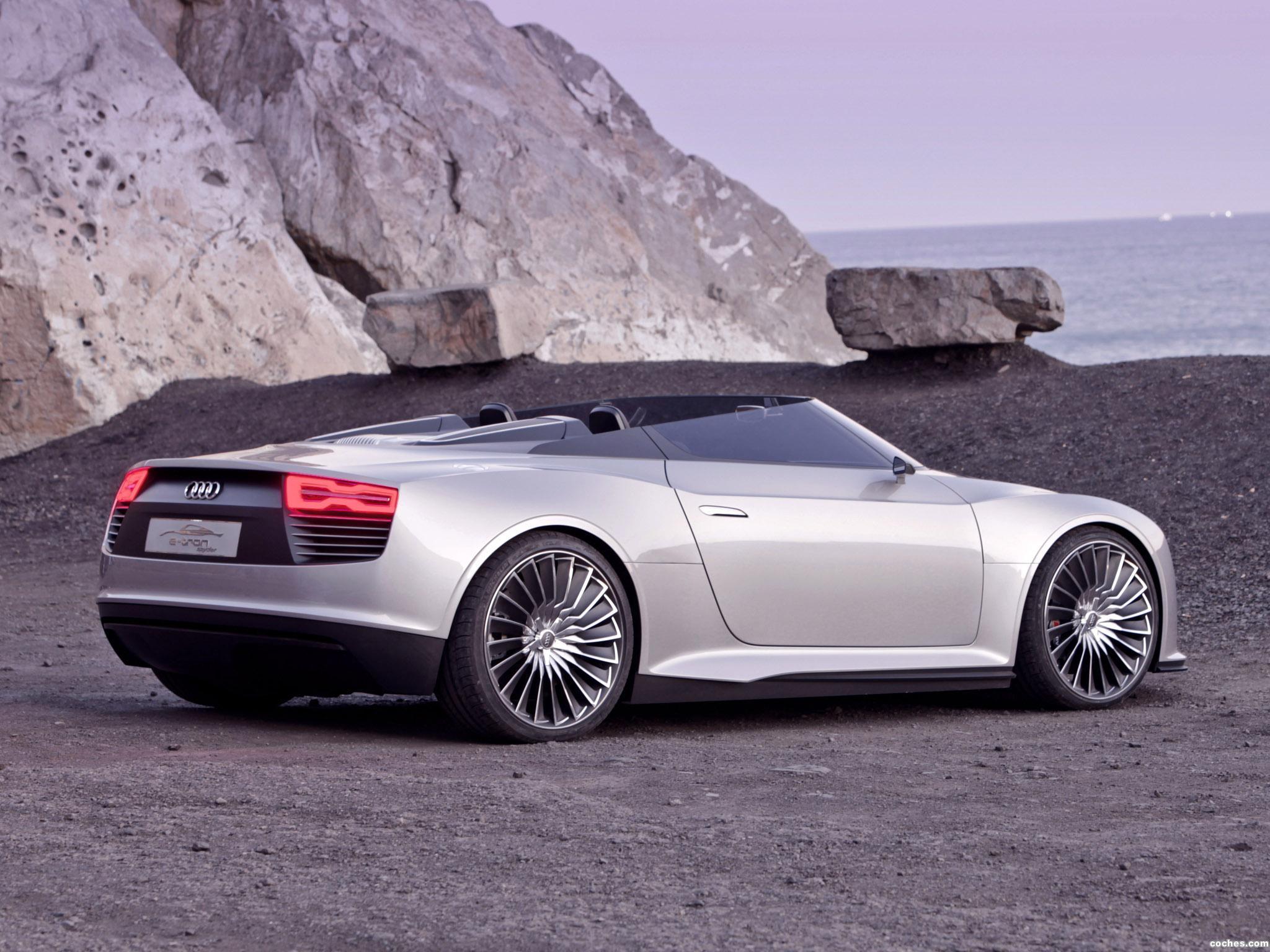 The Future Of Luxury Driving: The 2010 Audi E Tron Spyder Concept