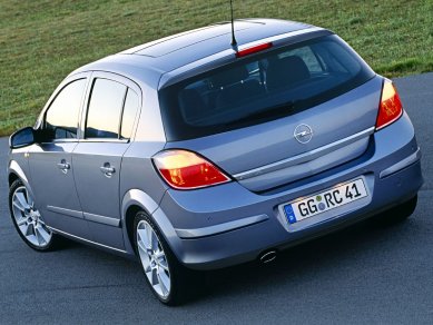 Opel astra h 2004