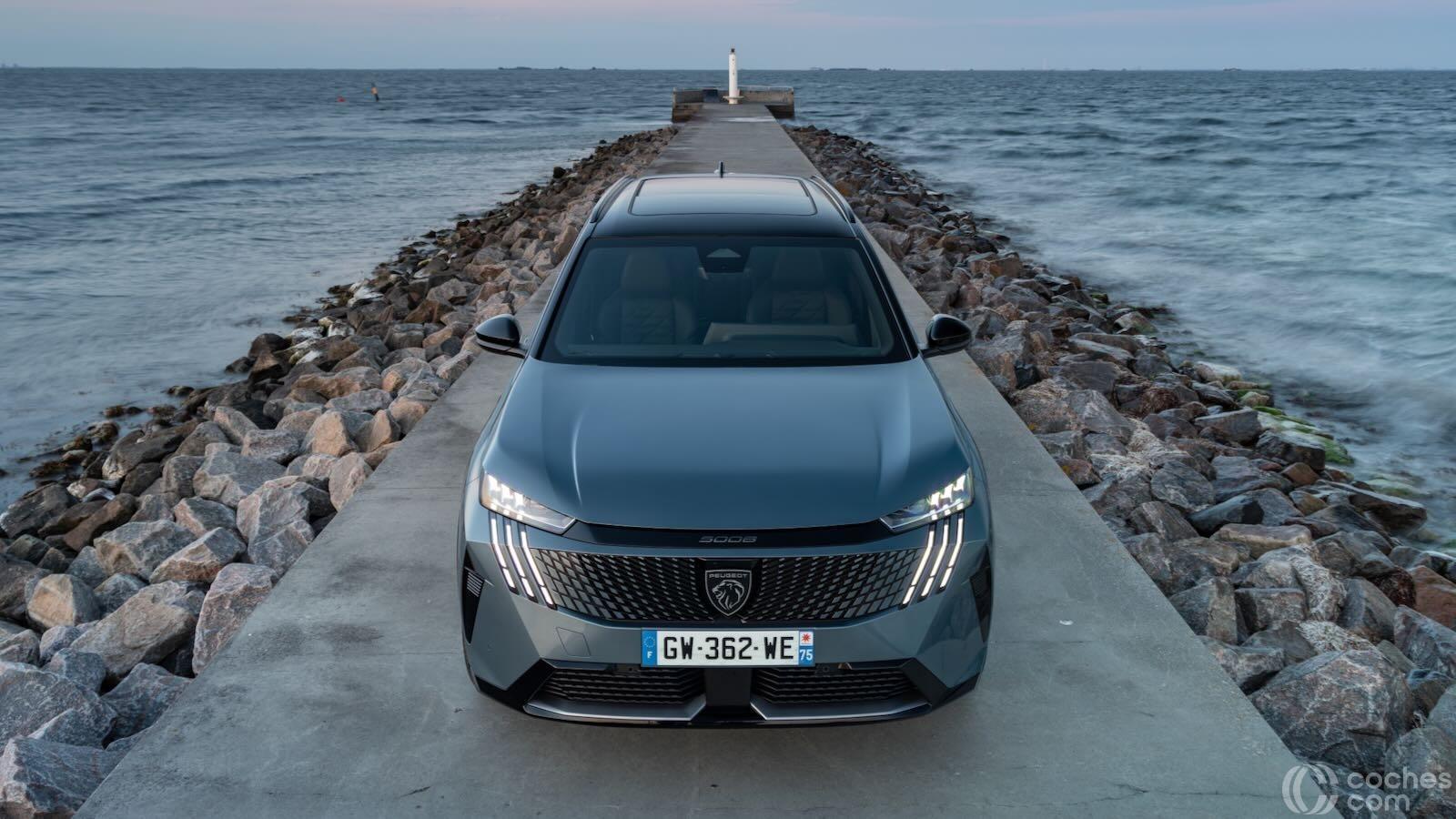 Foto de PEUGEOT 5008 SUV